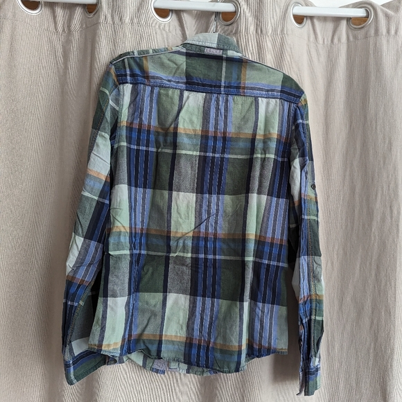 Men's Plaid Button Up Shirt - Picture 9 of 12